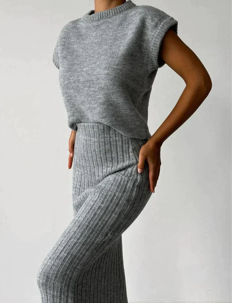 Sleeveless Ribbed Knit Top for Women - Image 9