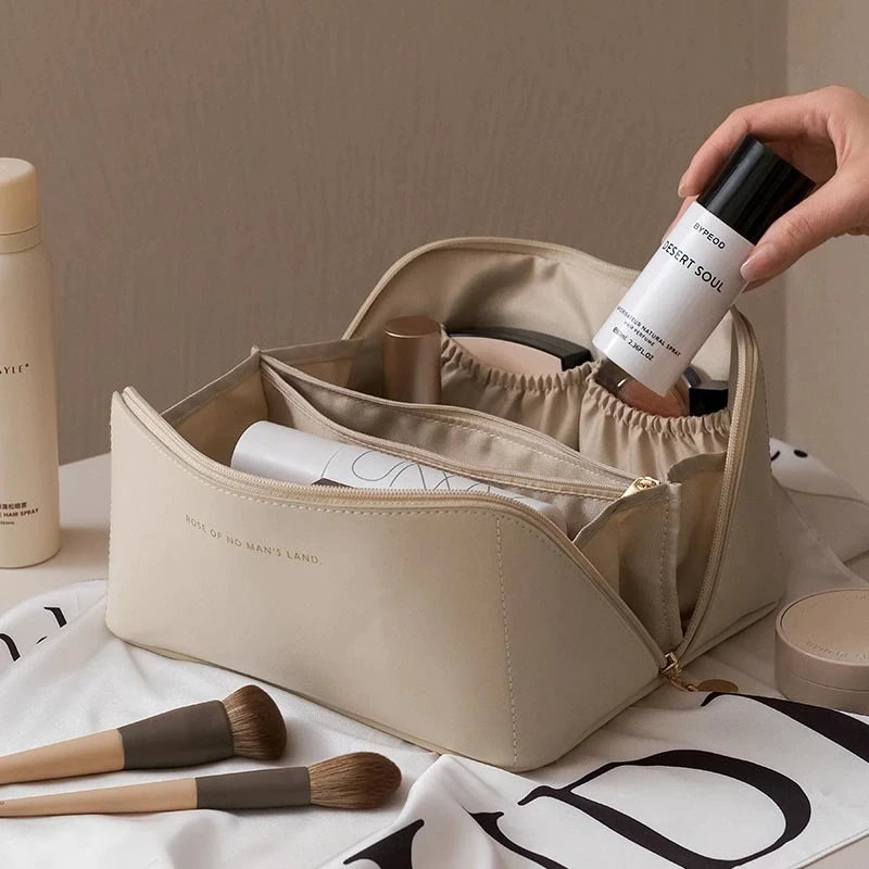 Borsa da viaggio per il trucco e la toilette