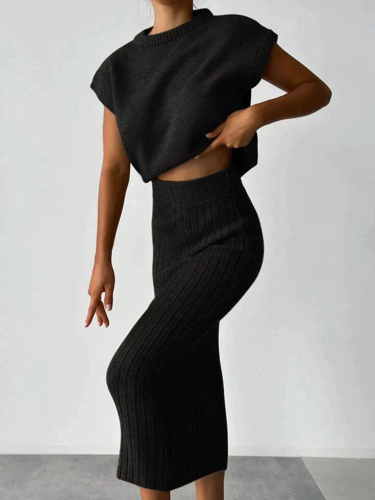 Sleeveless Ribbed Knit Top for Women - Image 2