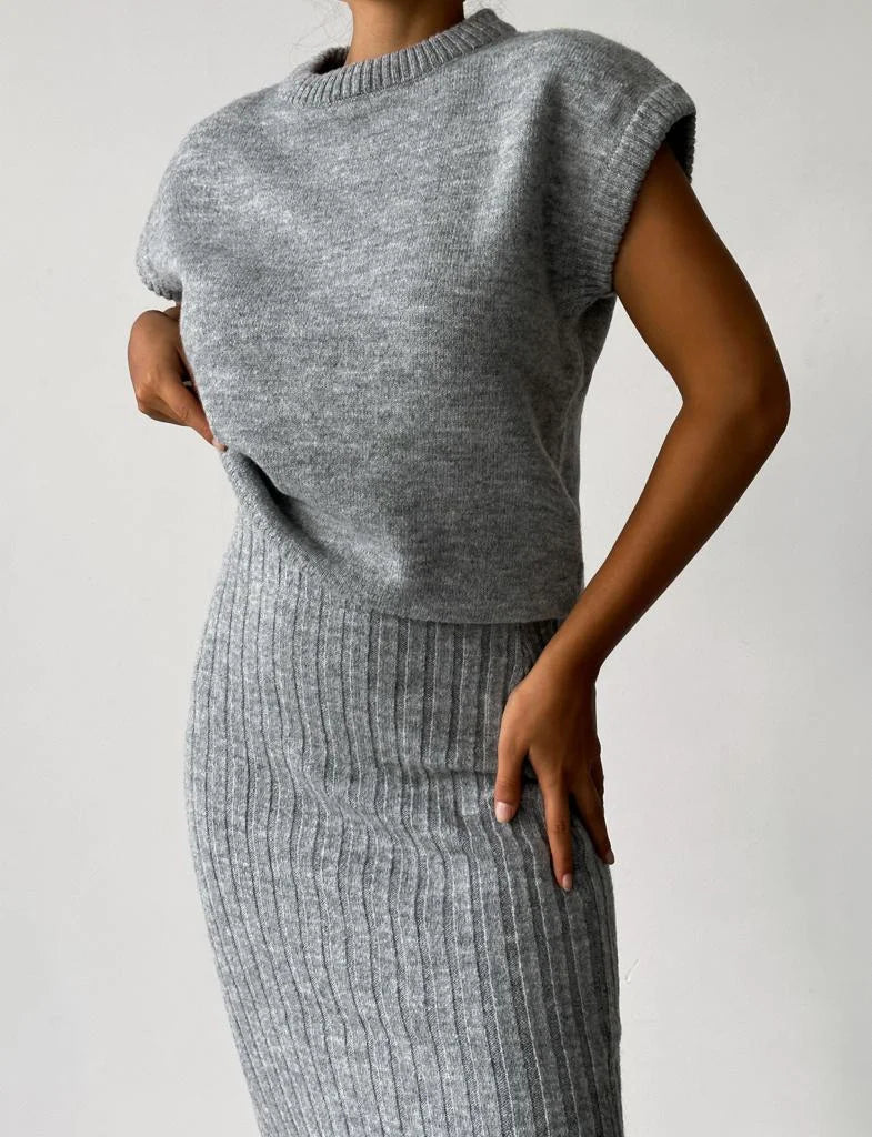 Sleeveless Ribbed Knit Top for Women - Image 3