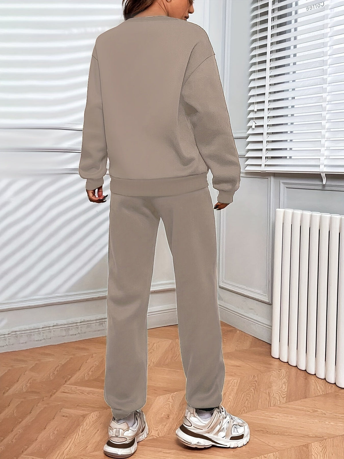 Two-Piece Tracksuit | Oversized Comfort and Urban Style