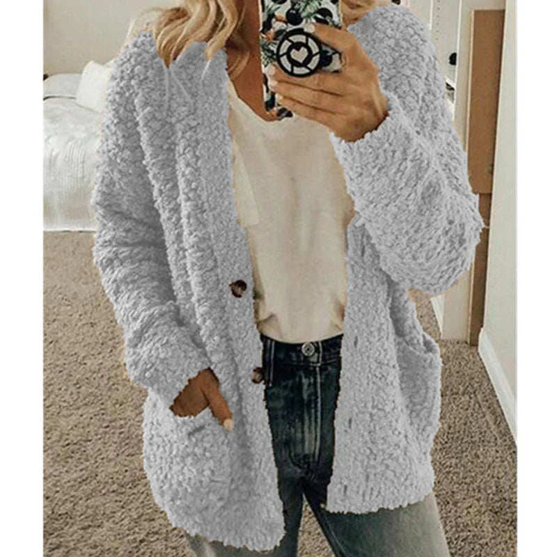 Cardigan moale și călduros – croială elegantă, deschisă, ideală pentru ținute casual suprapuse