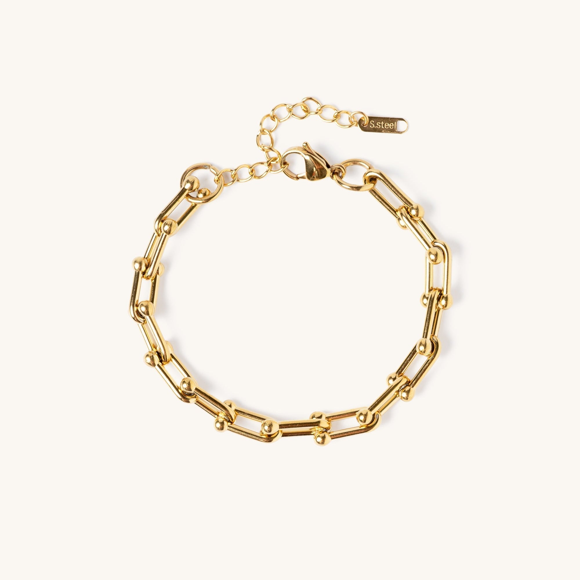 Pulsera minimalista con cadena de oro | Chapada en oro de 18 quilates