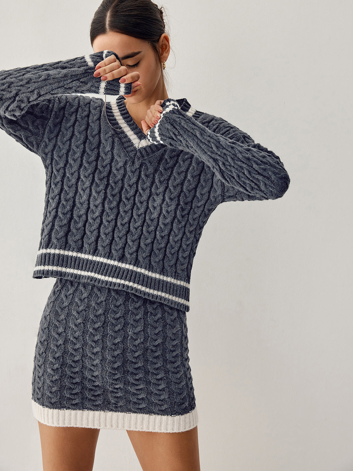 Cable Knit V-Neck Sweater for Women - Image 2