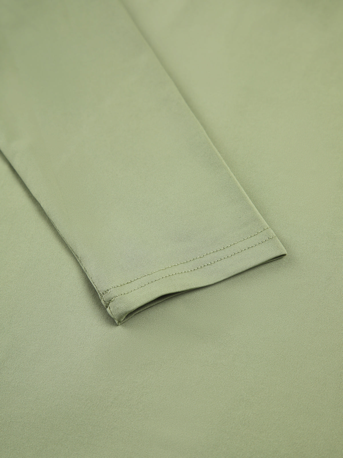 Essential Long-Sleeve Crop Top – Slim Fit Stretch Jersey with Round Neck
