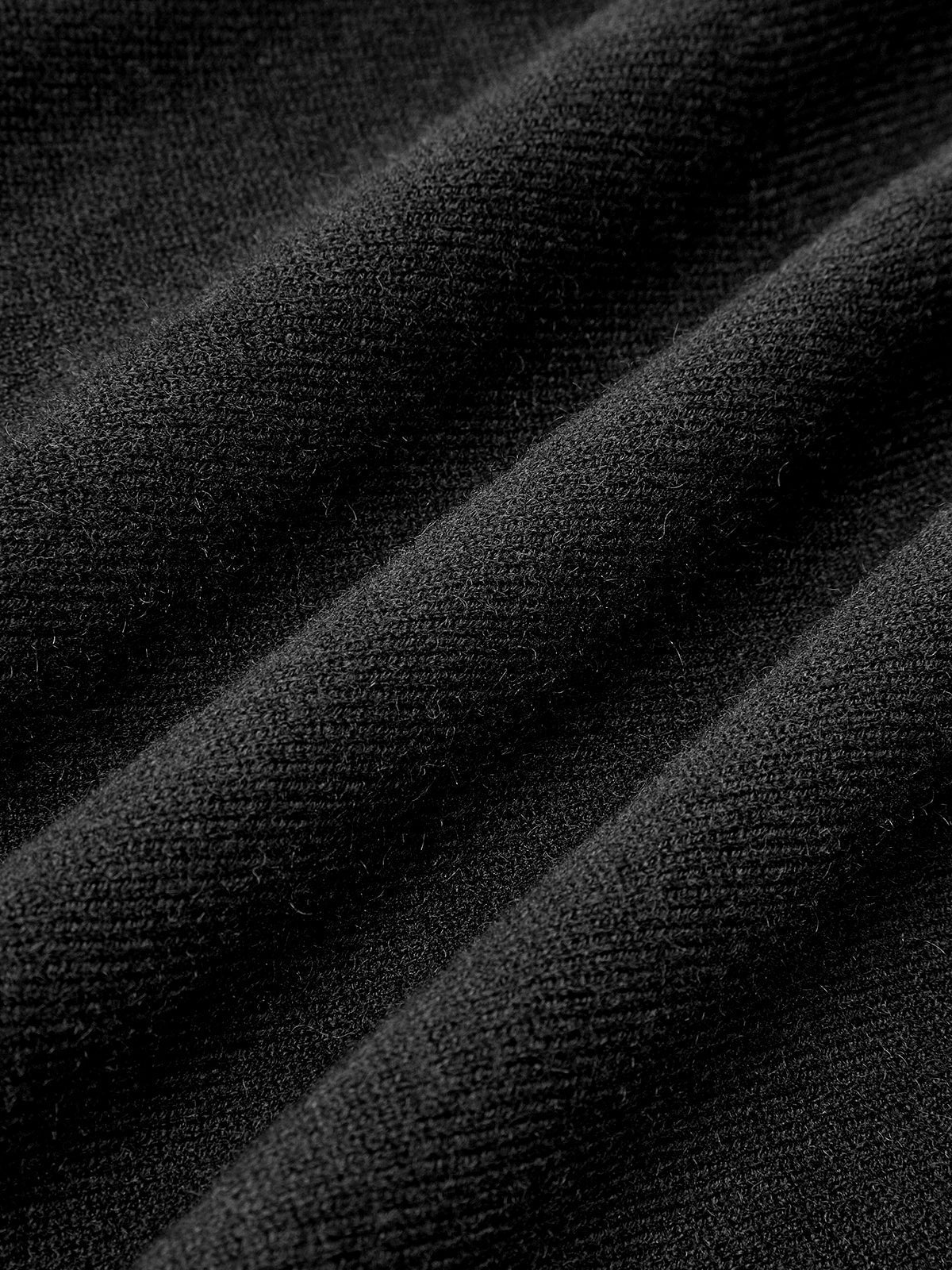 Plejet sweaterkjole til kvinder – kort strikkjole med elastisk pasform