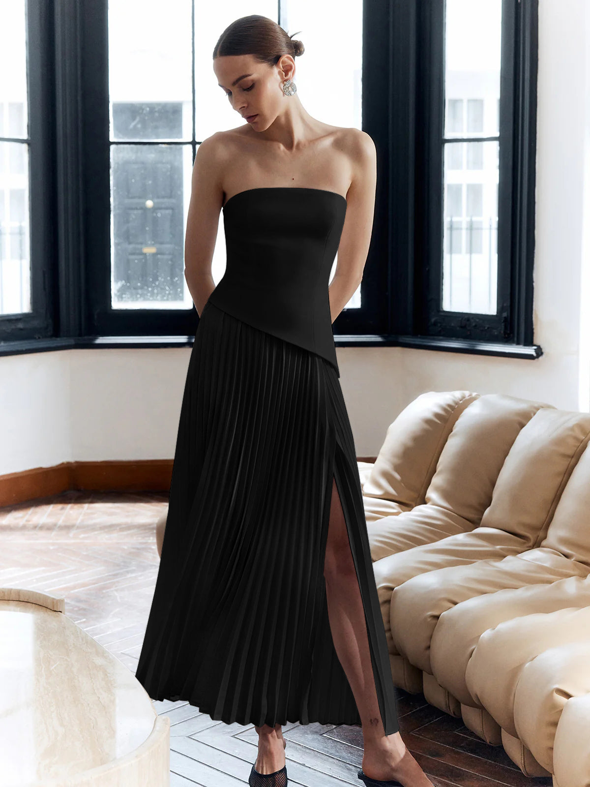 Robe longue plissée sculptée - Coupe ajustée avec fente sur le côté