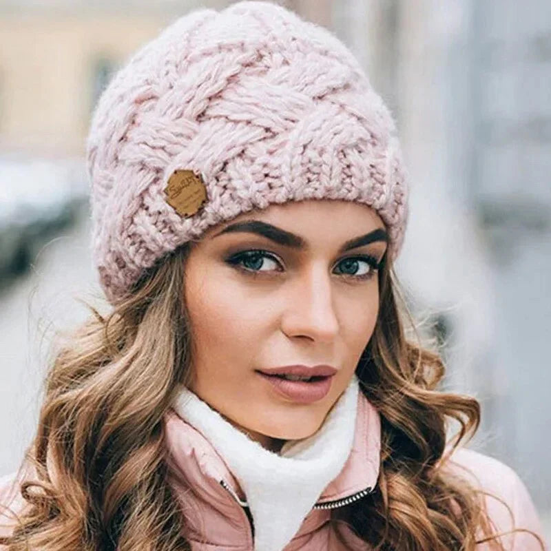 Berretto in maglia morbido e alla moda