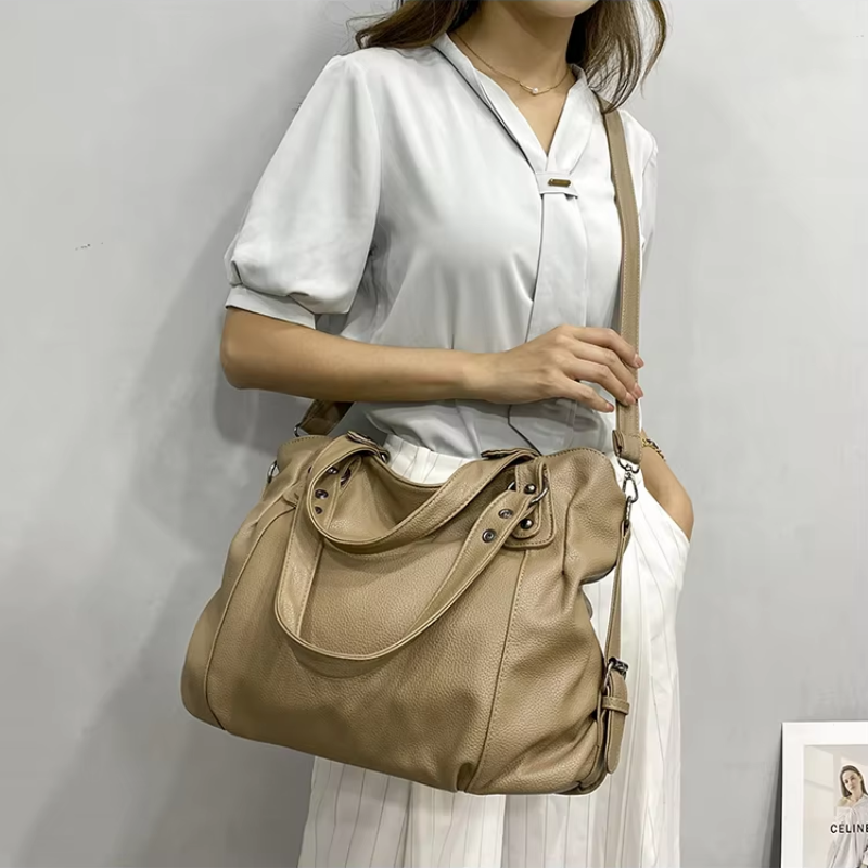 Bolso grande de piel sintética de grano suave | Correa ajustable