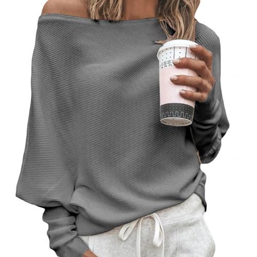 Skulderfri sweater med flatterende silhuet