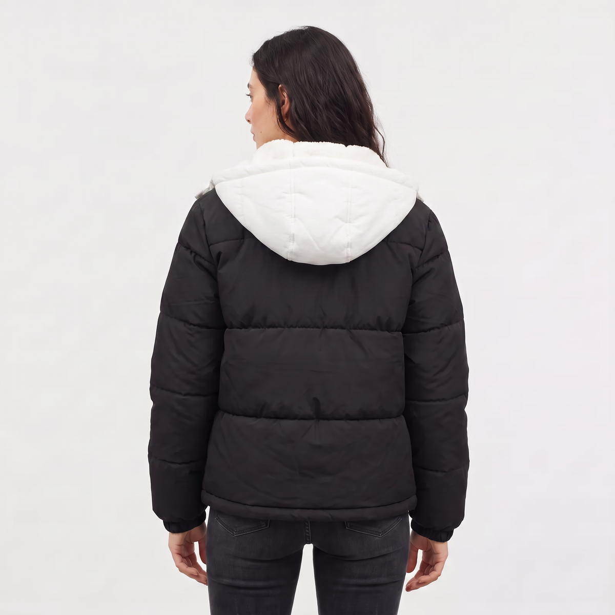Women's Sherpa Lined Puffer Jacket - Hooded Quilted Winter Coat with Relaxed Fit and Full Zip Fastening for Everyday Warmth