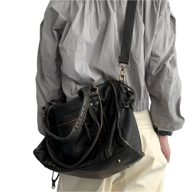 Bolso de hombro estructurado para mujer con acabado lavado y compartimentos