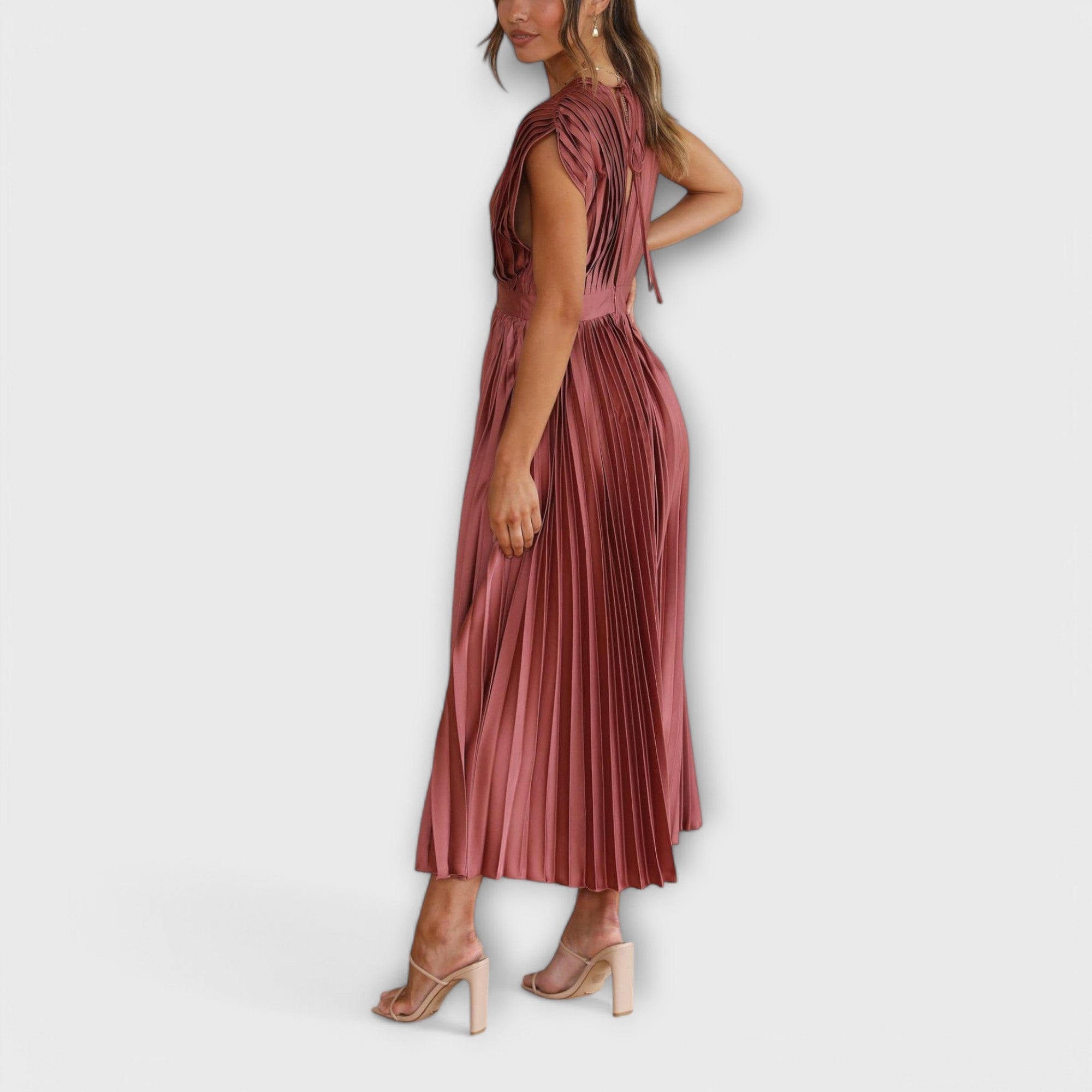 Elsie - Elegante vestido midi plisado