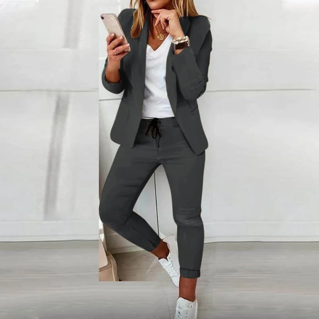 Conjunto de blazer y pantalón cómodo para mujer