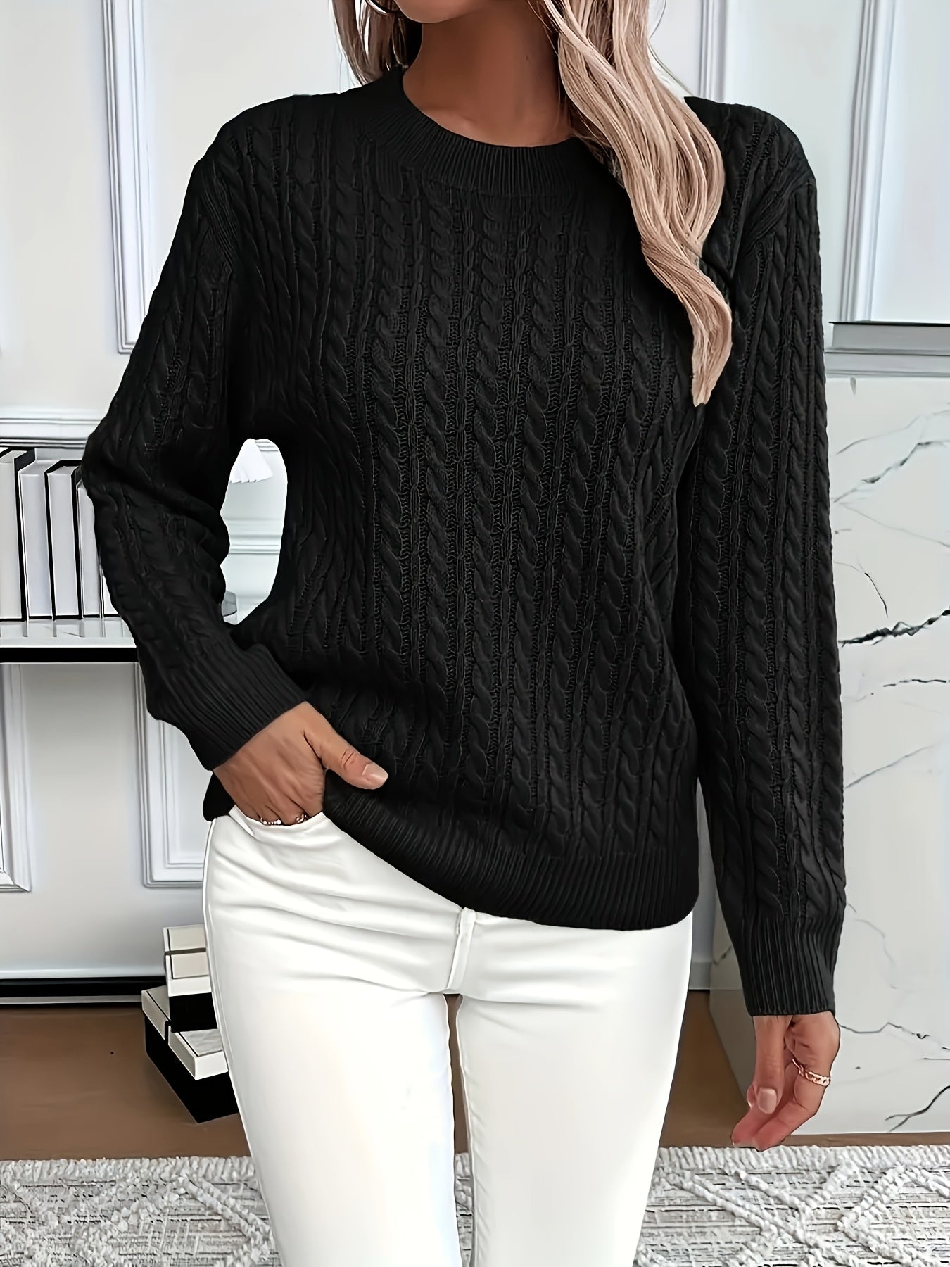 Dzianinowy sweter damski z wzorem w kable - Miękki i stylowy sweter na wiosnę i jesień