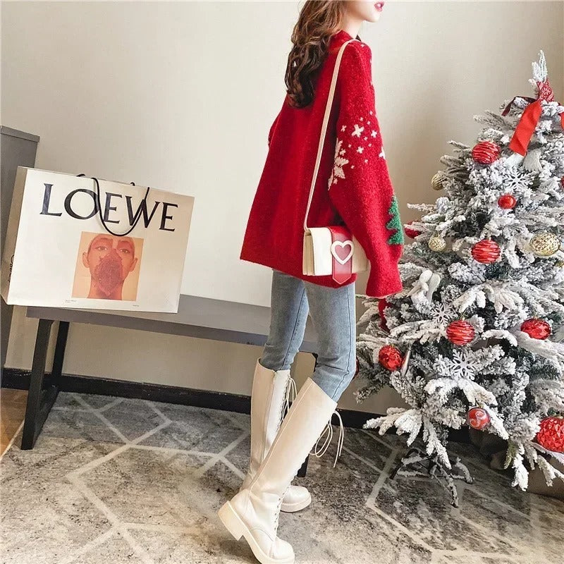 Women's Christmas Sweater – Red Tree and Snowflake Pattern Oversized Knit Pullover
