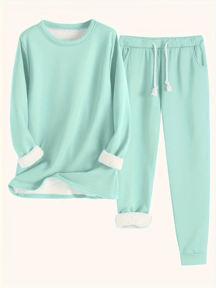 Ensemble thermique deux pièces pour femme | Ensemble d'intérieur chaud composé d'un haut à manches longues et d'un pantalon assorti | Tenue thermique d'hiver confortable