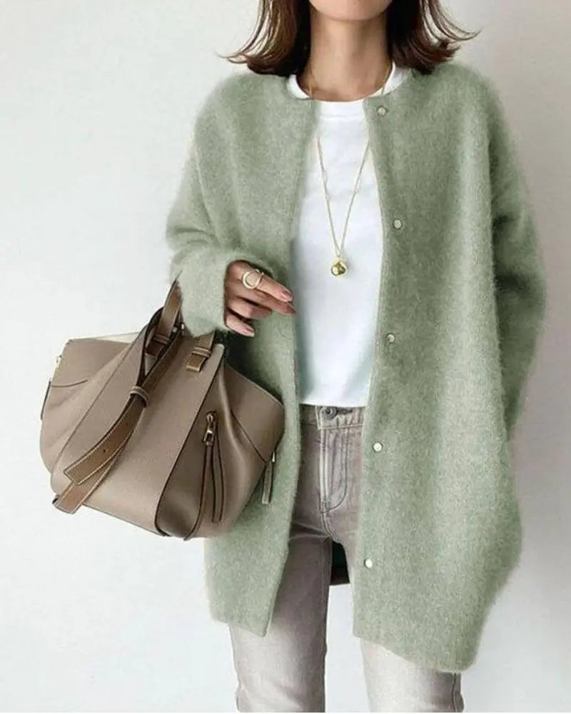 Chic wool and mohair cardigan for fall and winter - Women's