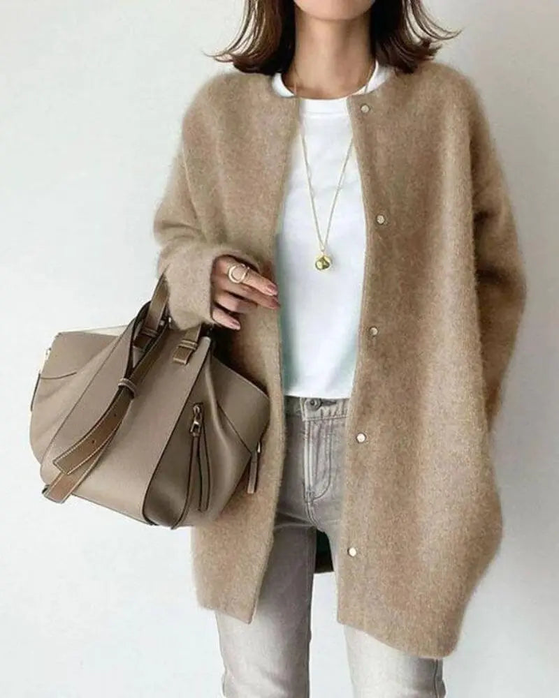 Chic wool and mohair cardigan for fall and winter - Women's