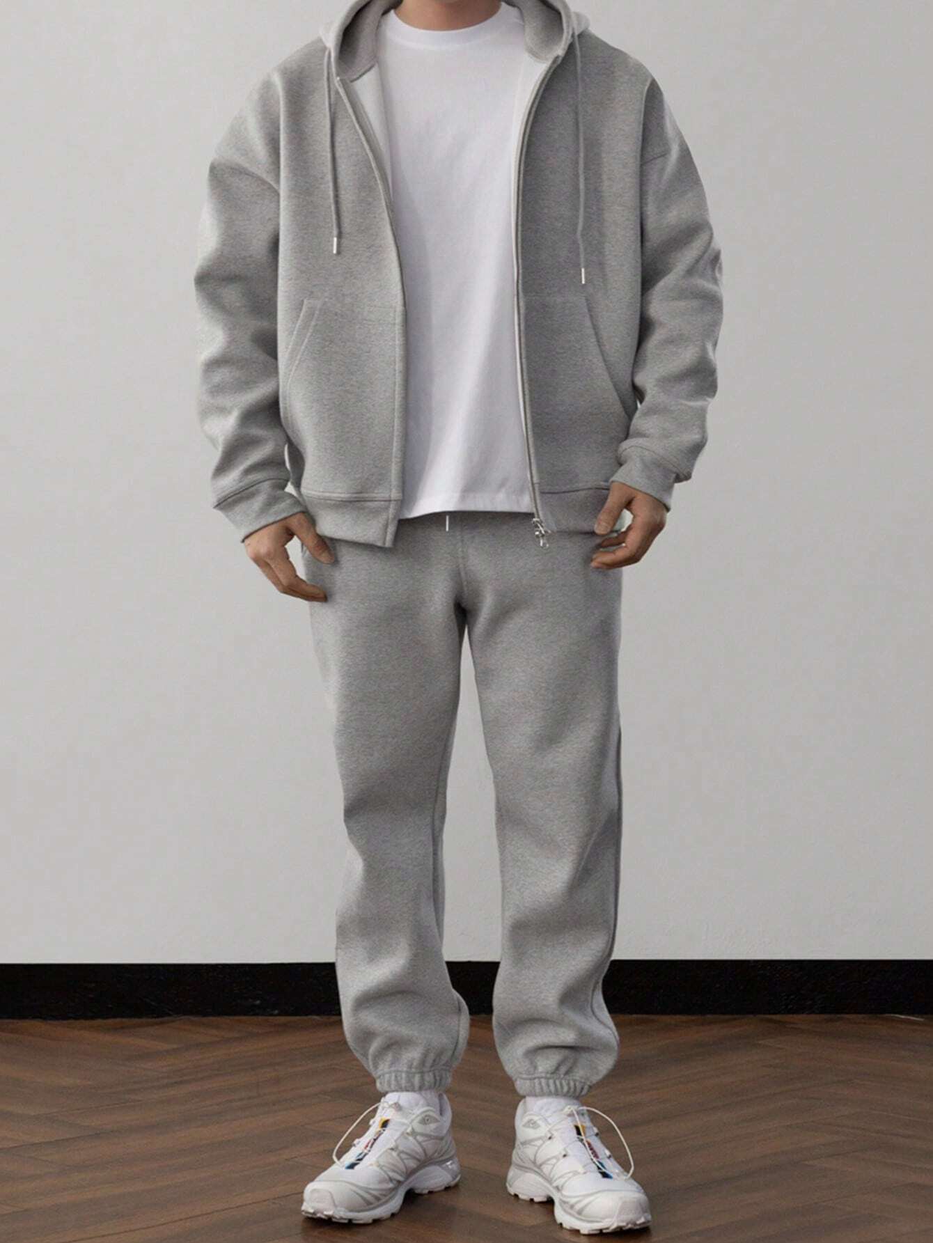 Image of Men's Full Zip Sweatpants Set