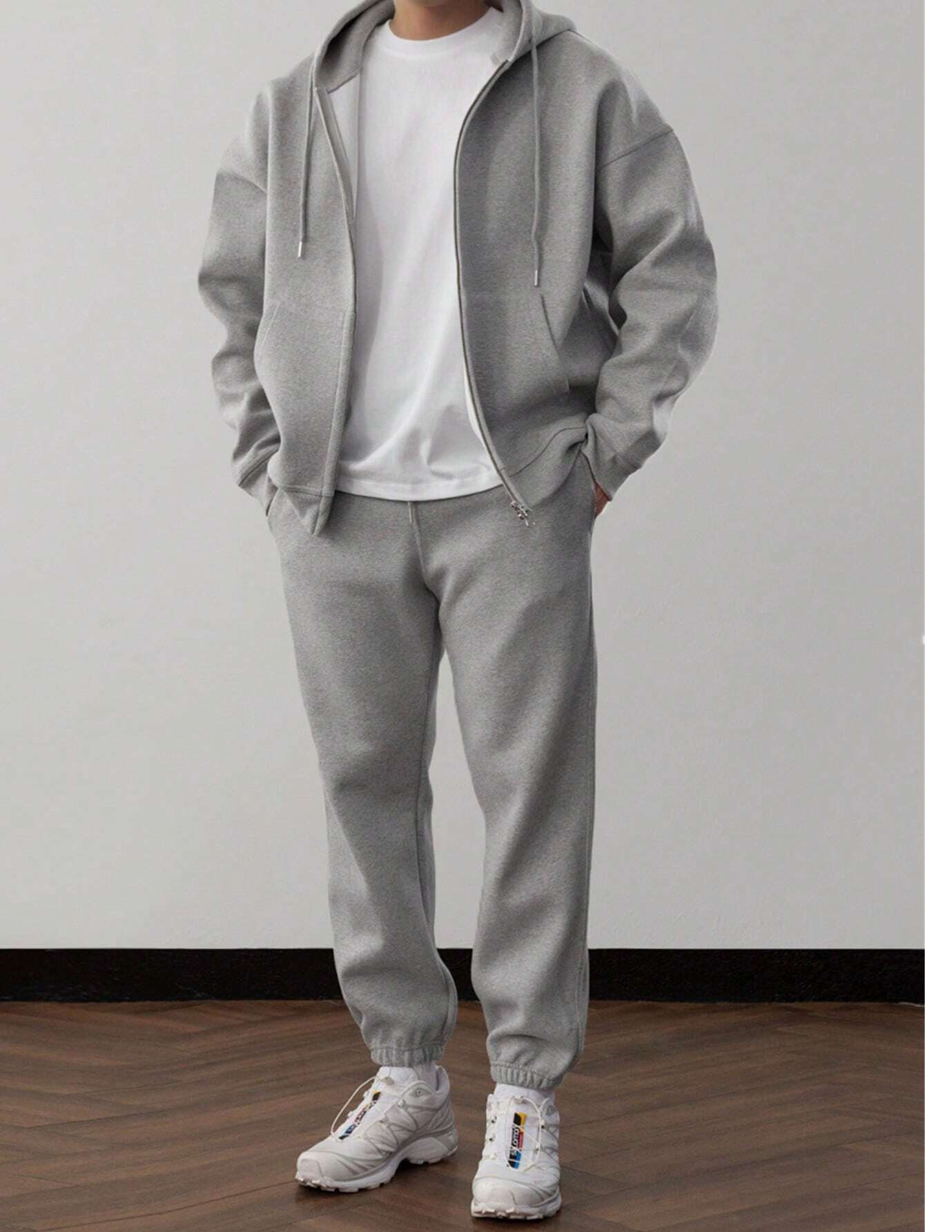 Image of Men's Full Zip Sweatpants Set