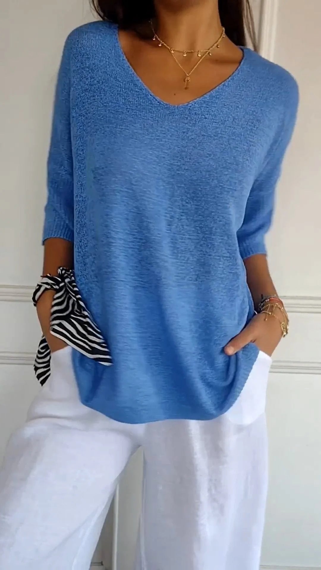 Image of Women's ¾ Sleeve V-Neck Top