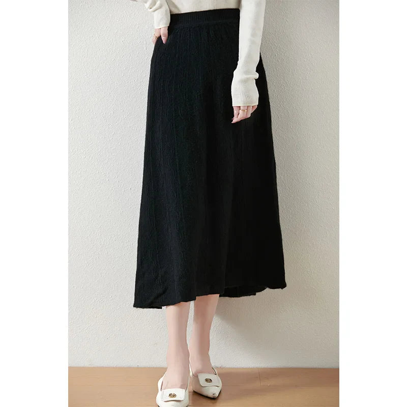 Image of Women's Knit A-Line Midi Skirt