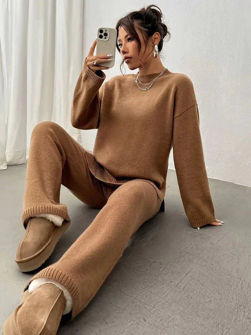 Image of Women's Knit Two-Piece Set