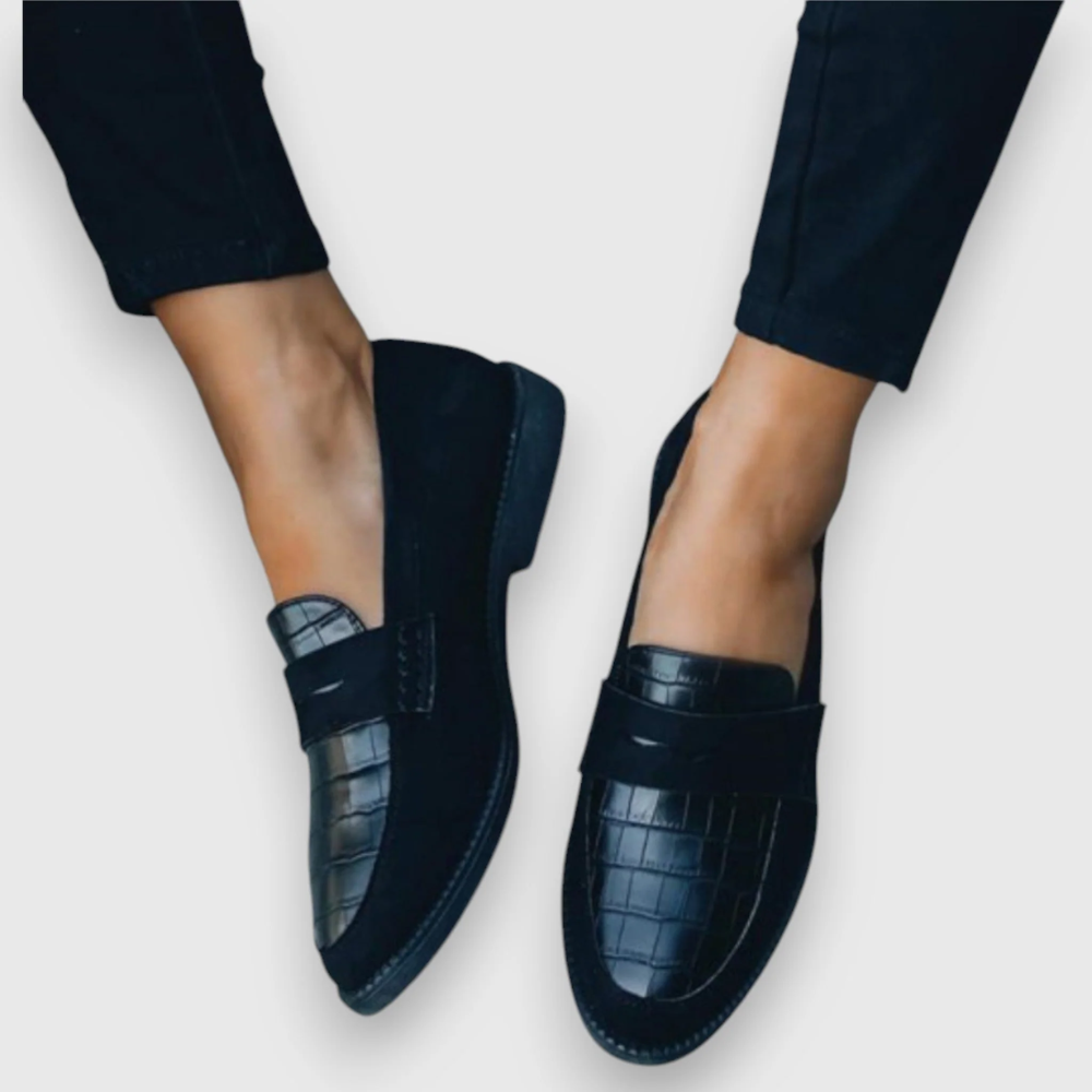 Image of Women's Slip-On Alligator Embossed Loafers