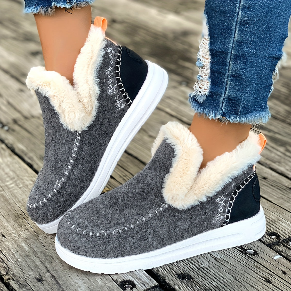Image of Women's Slip-on Faux Fur Slippers