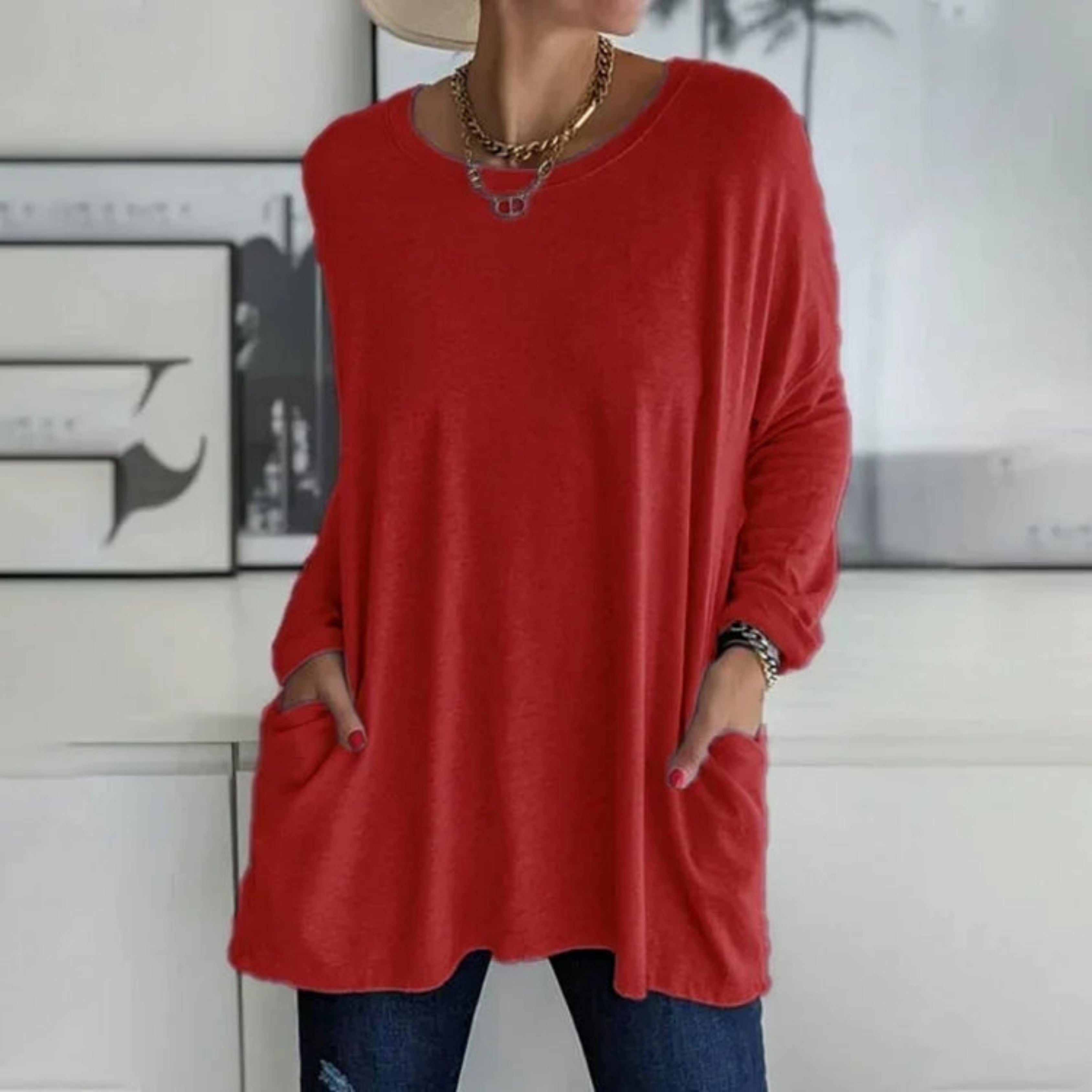 Elegant oversize-trøje med praktiske sidelommer