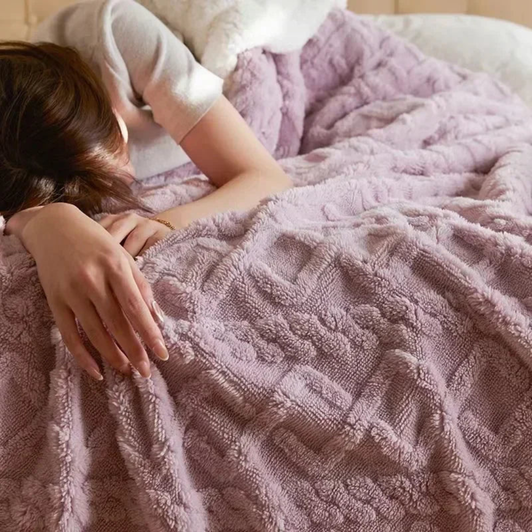 Meleg téli takaró hideg éjszakákra - Vastag, bolyhos és stílusos hálószobába és kanapéra.