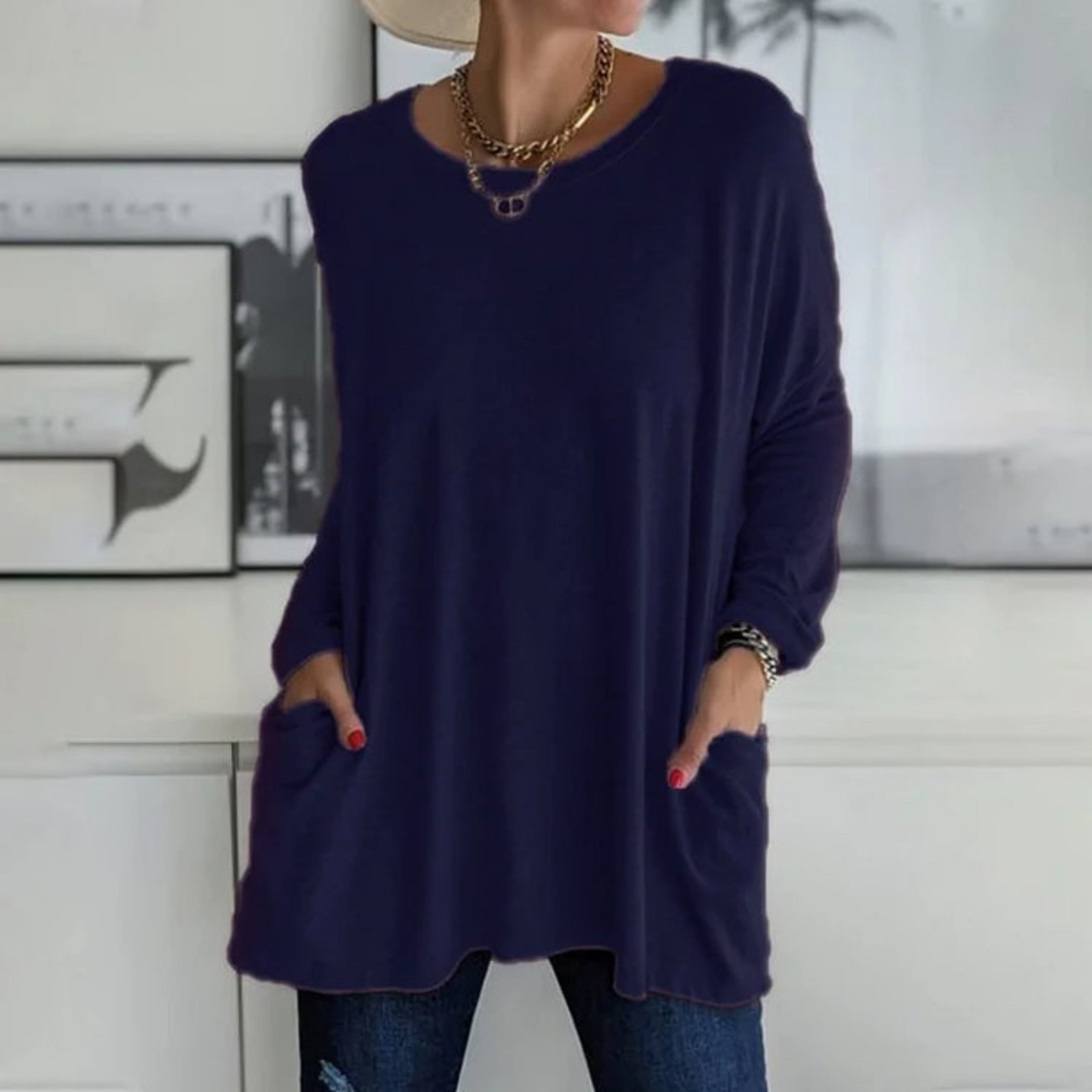 Elegant oversize-trøje med praktiske sidelommer