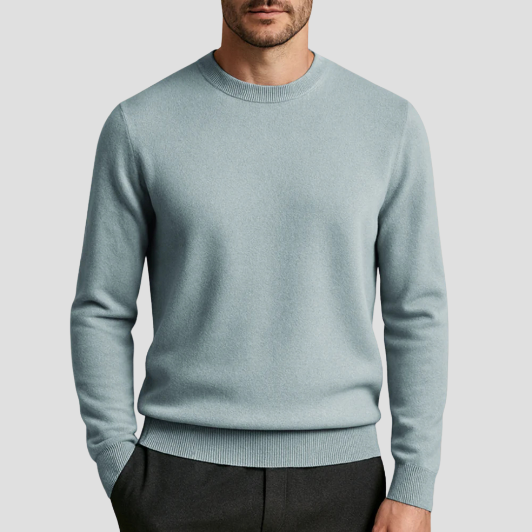 Men's cashmere sweaters - A classic crewneck with timeless elegance