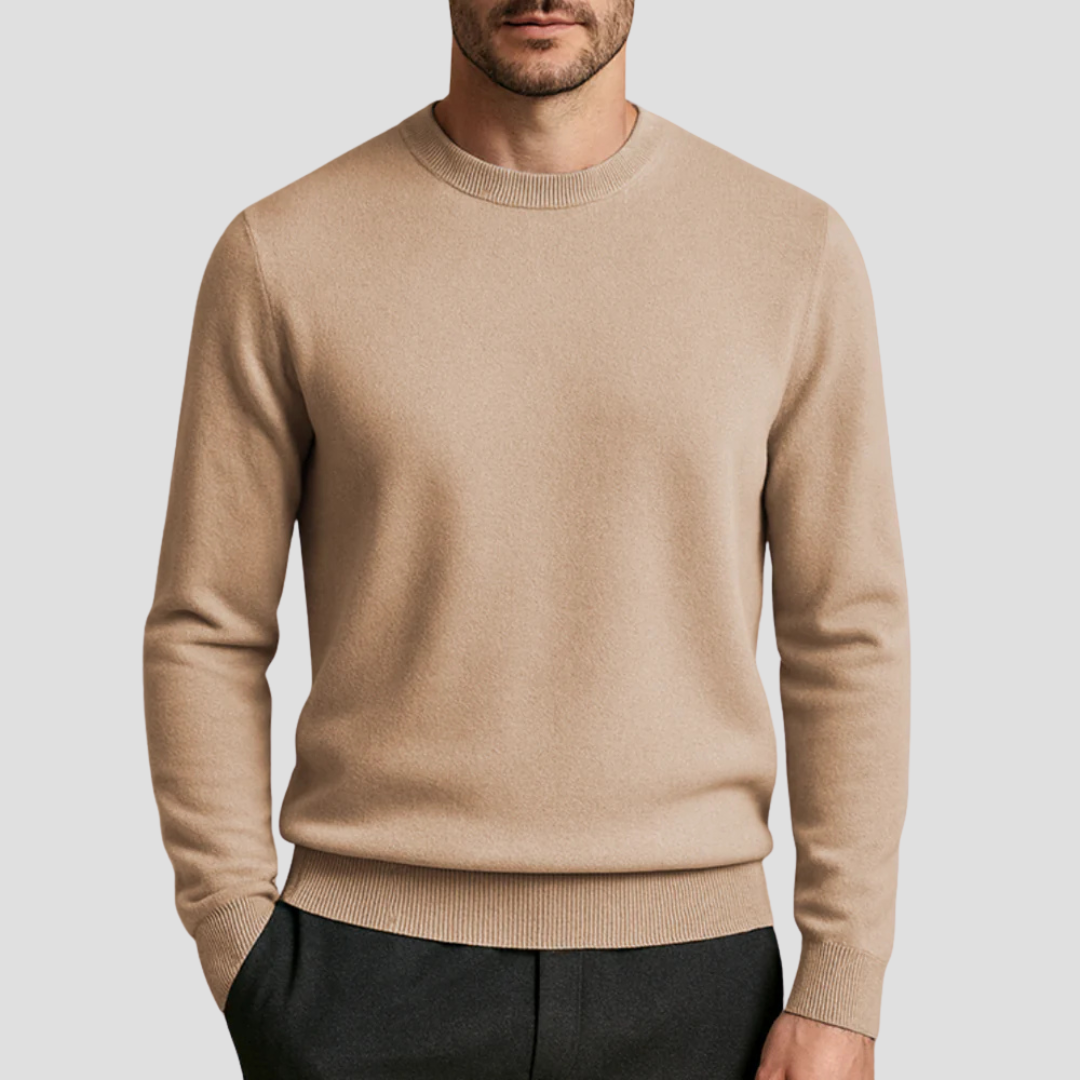 Men's cashmere sweaters - A classic crewneck with timeless elegance