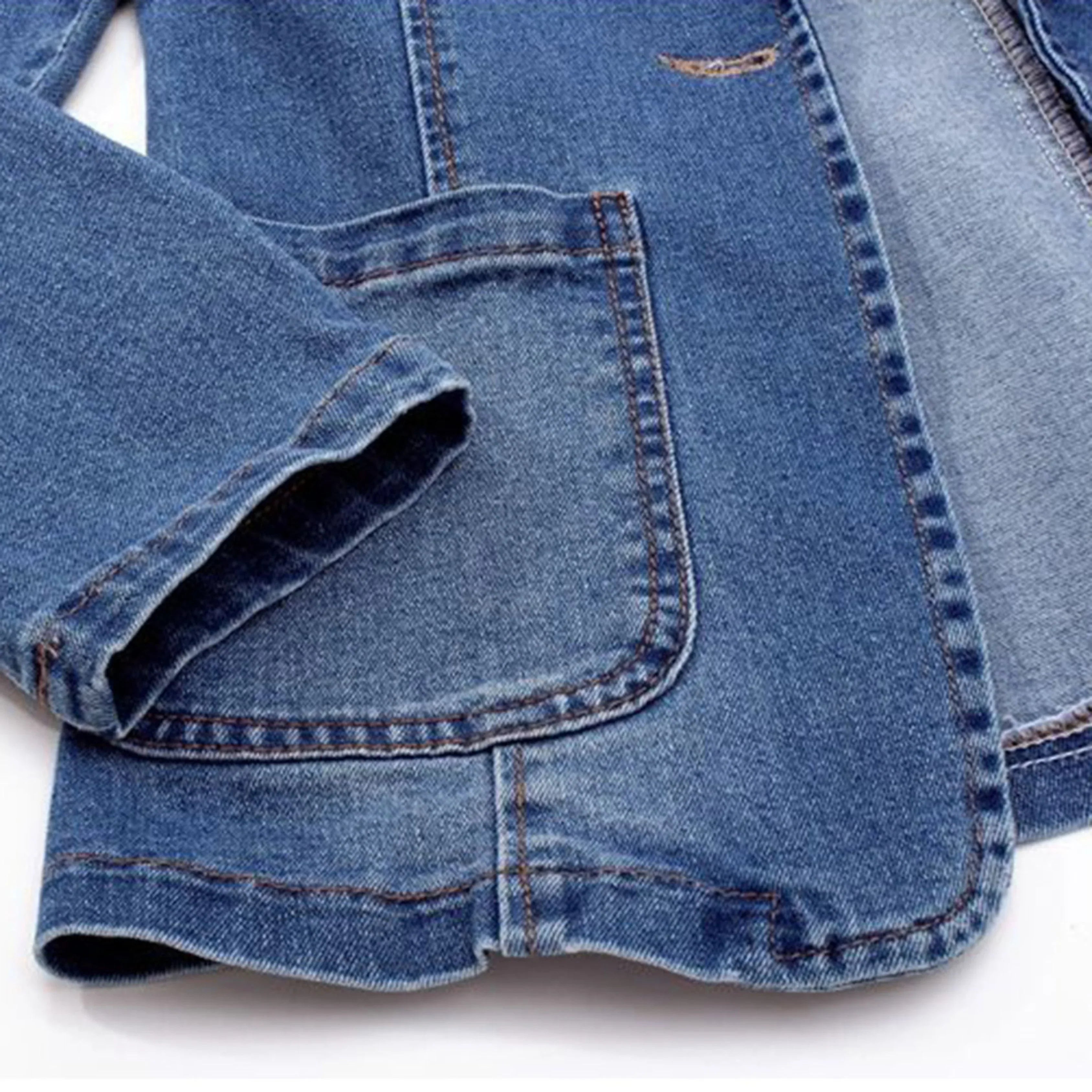 Blazer da donna in denim e stile moderno
