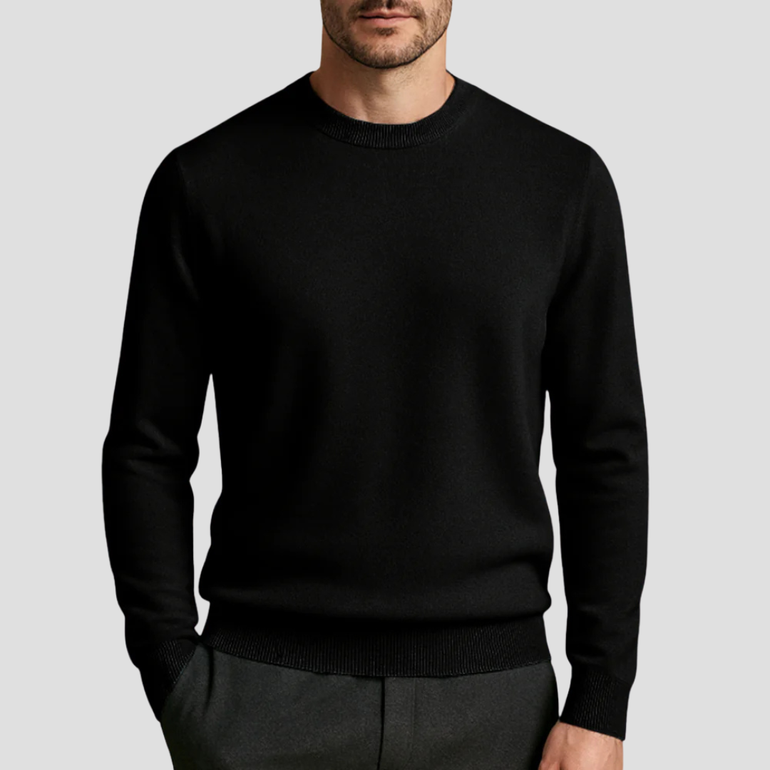 Men's cashmere sweaters - A classic crewneck with timeless elegance