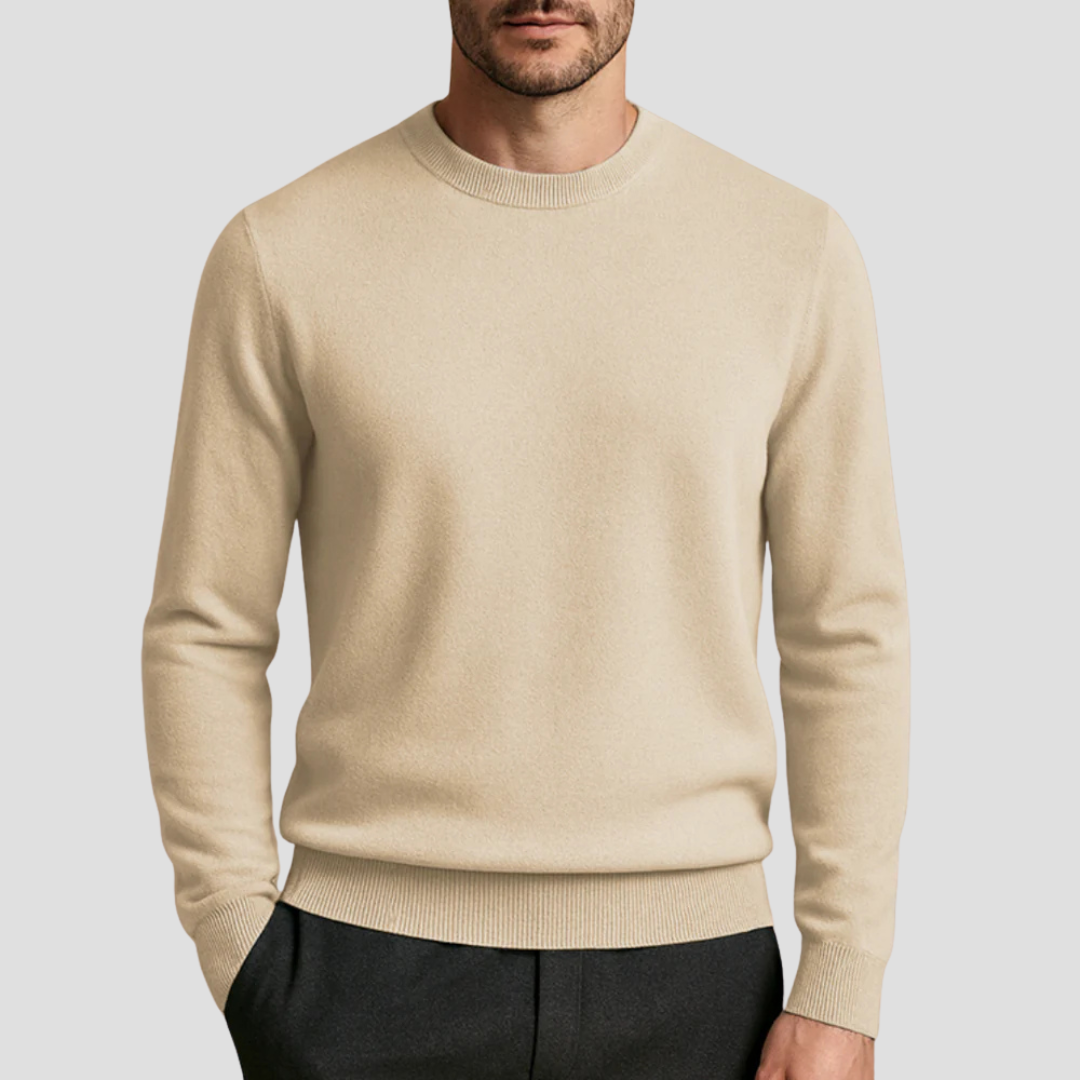 Men's cashmere sweaters - A classic crewneck with timeless elegance