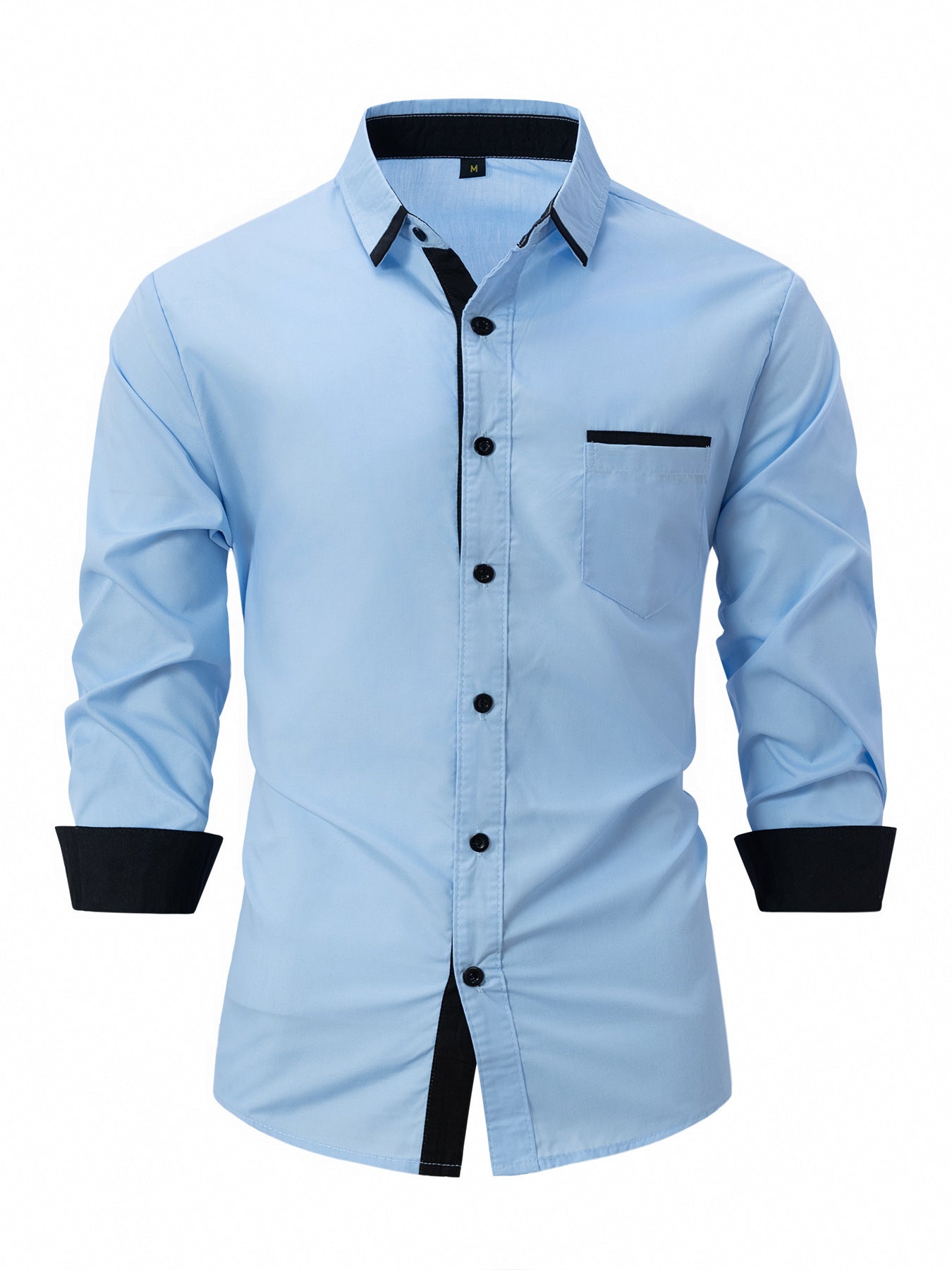 Camicia uomo azzurra elegante, maniche lunghe, dettagli neri su colletto e polsini, taschino frontale. Ideale per moda maschile formale.
