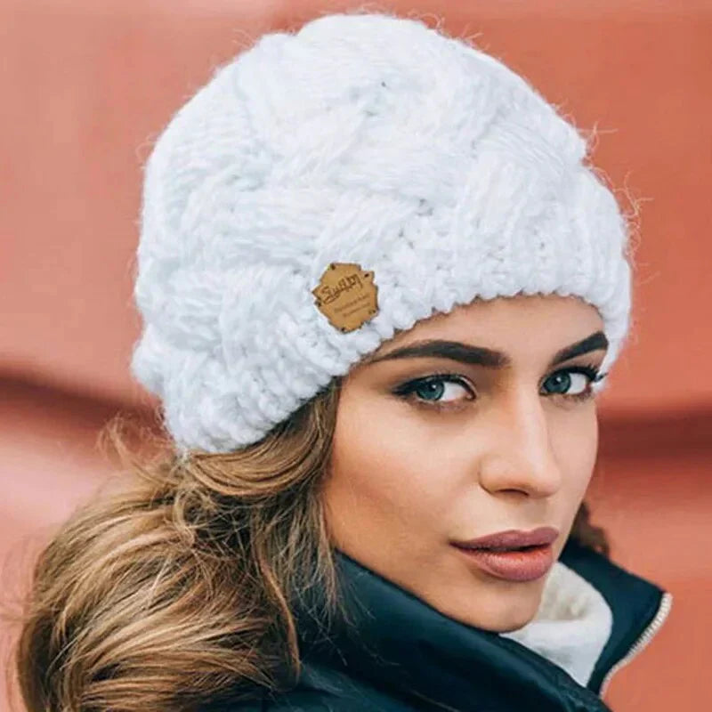 Berretto in maglia morbido e alla moda