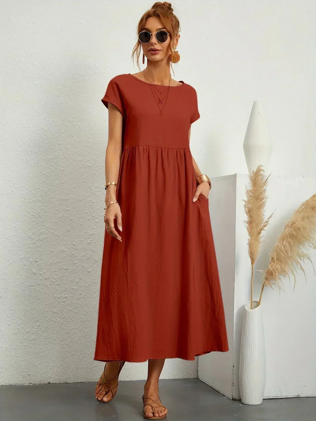 Clara - Casual Midi Dress