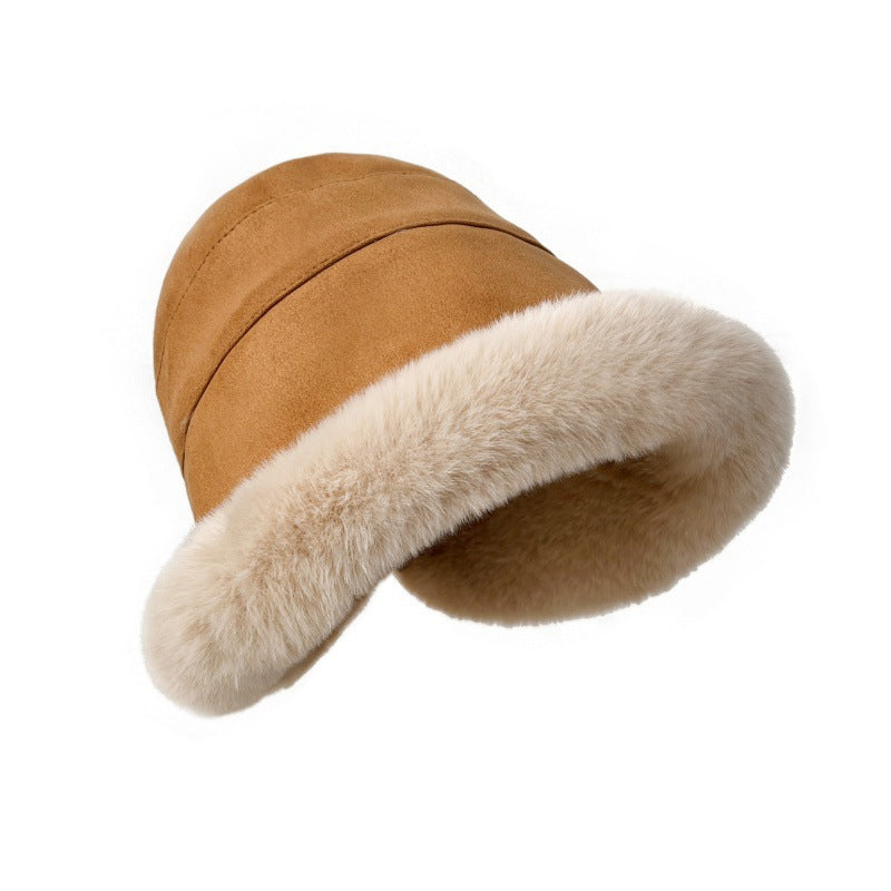 Príjemná a elegantná kožušinová čiapka pre ženy