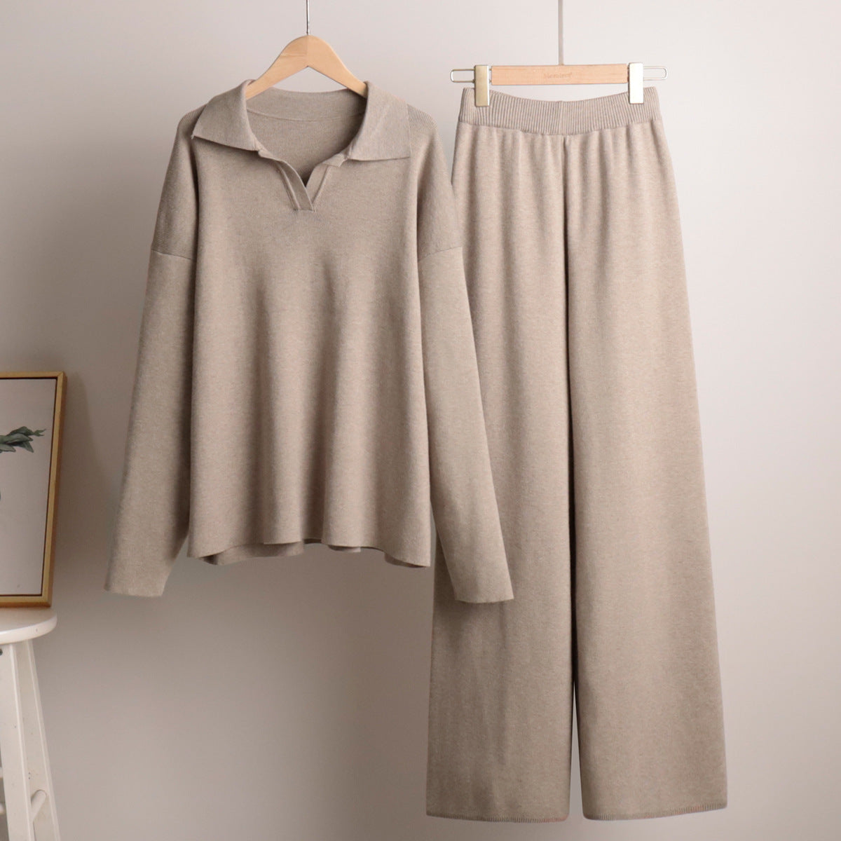 Collared Knitwear Sweater for Women - Image 8