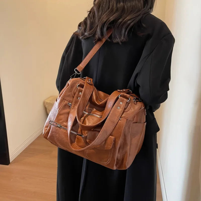 CHLOE - Nagy bőr válltáska