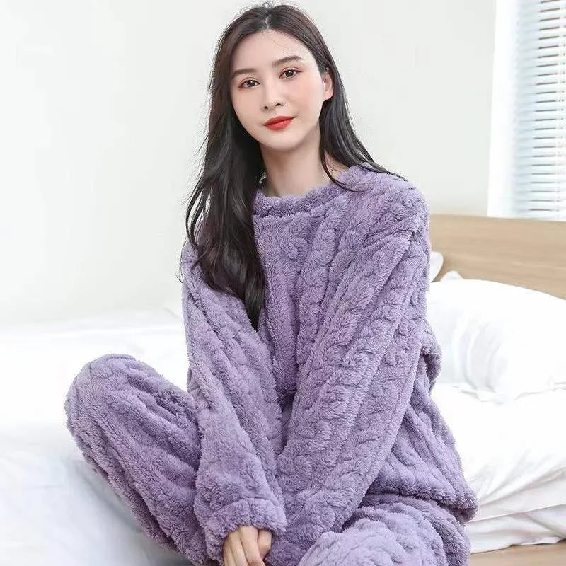 Relaxed Fit Knit Sweater for Women - Image 1