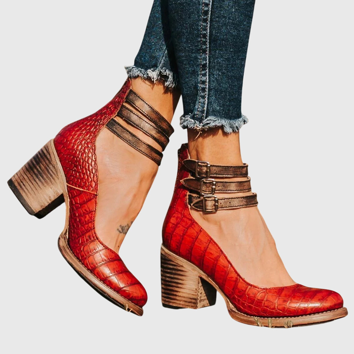 Elegant And Comfortable Sandals