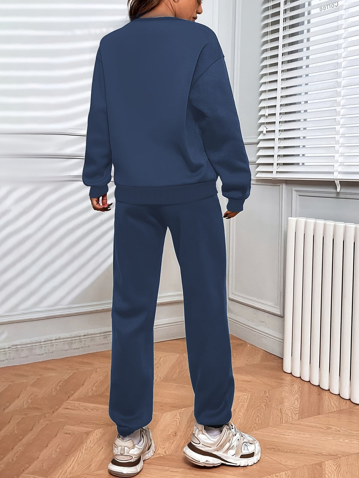 Two-Piece Tracksuit | Oversized Comfort and Urban Style