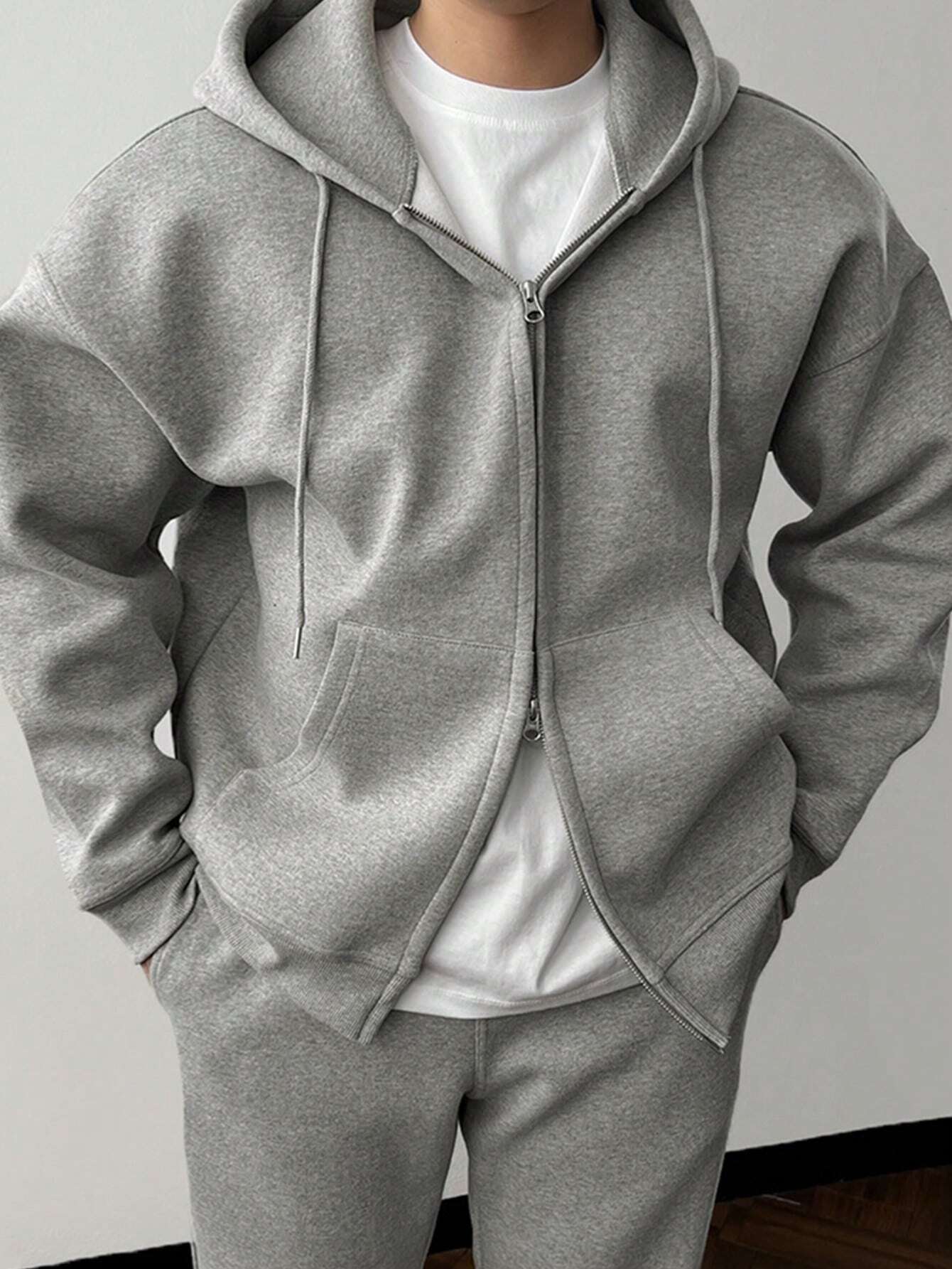 Image of Men's Full Zip Sweatpants Set