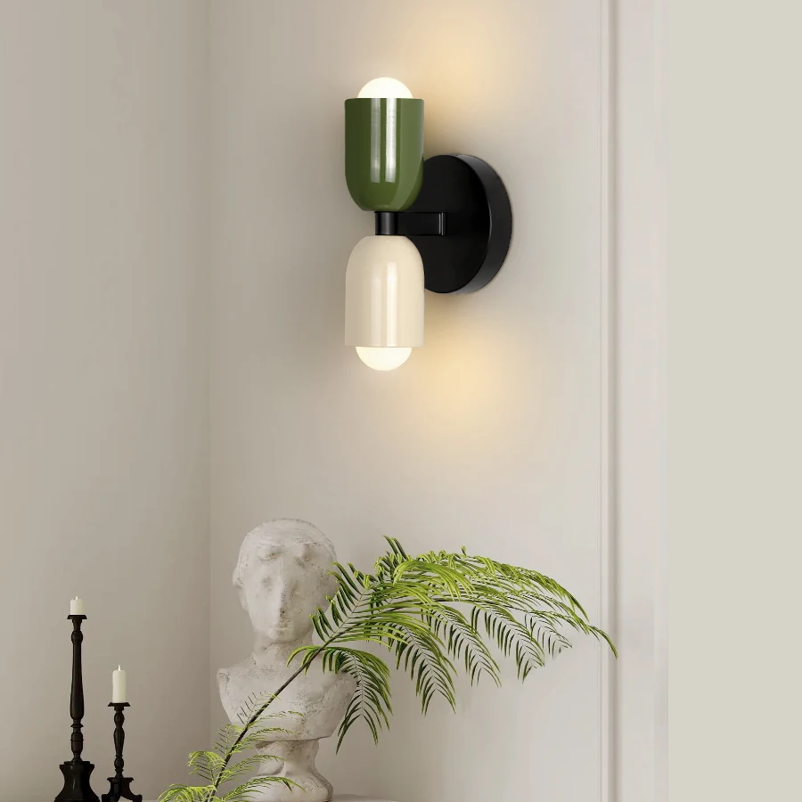 Image of Women's Geometric Wall Lamp