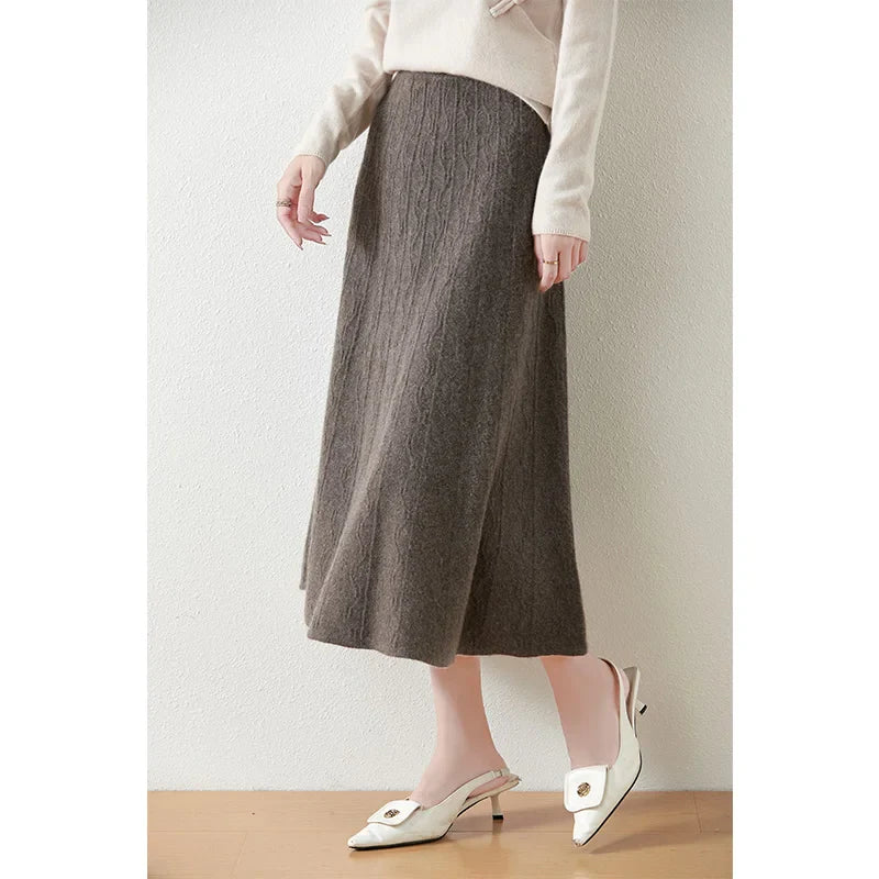 Image of Women's Knit A-Line Midi Skirt